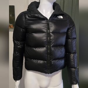 The North Face Women's Sleek Black Down Puffer Jacket 550